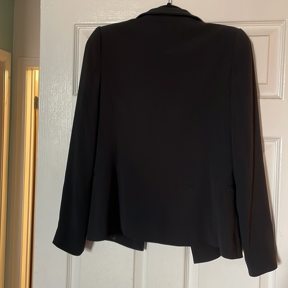 Excellent condition - Picture 2 of 3